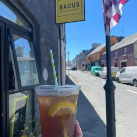 Clonbur House - Two Bedroom Village