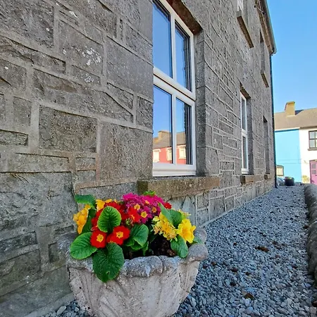 Clonbur House - Two Bedroom Village