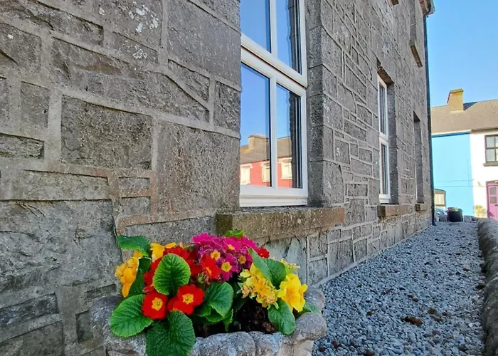 Clonbur House - Two Bedroom Village