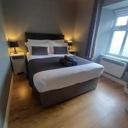 Clonbur House - Two Bedroom Village * Galway